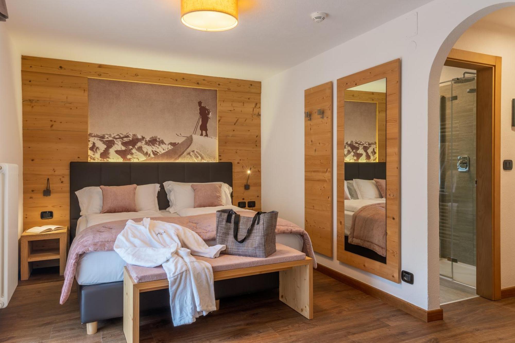 פוצה די פאסה Hotel Meida מראה חיצוני תמונה