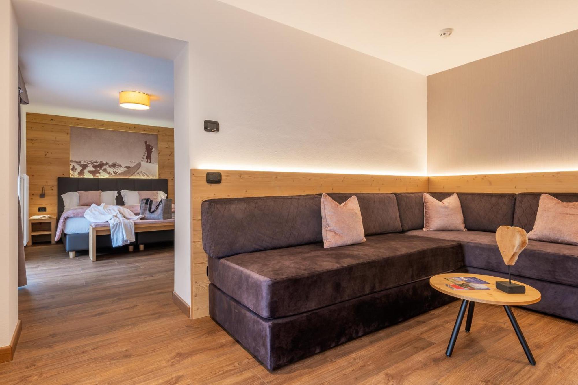 פוצה די פאסה Hotel Meida מראה חיצוני תמונה