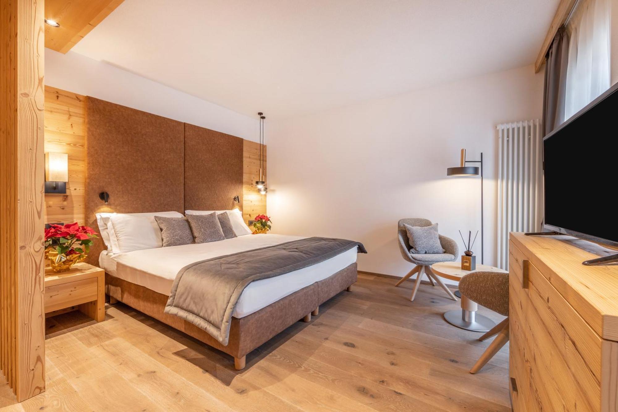 פוצה די פאסה Hotel Meida מראה חיצוני תמונה
